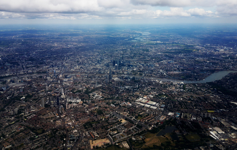 Featured image of post London