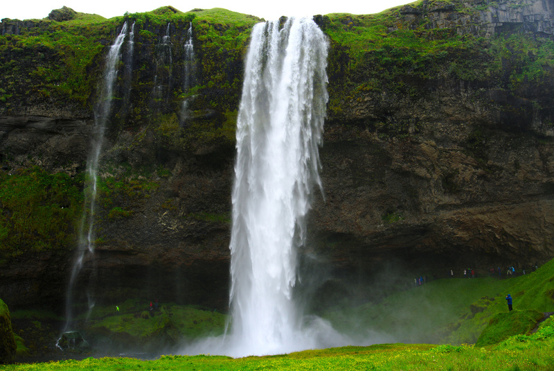 Featured image of post Ring Road: Seljalandsfoss and Vestmannaeyjar